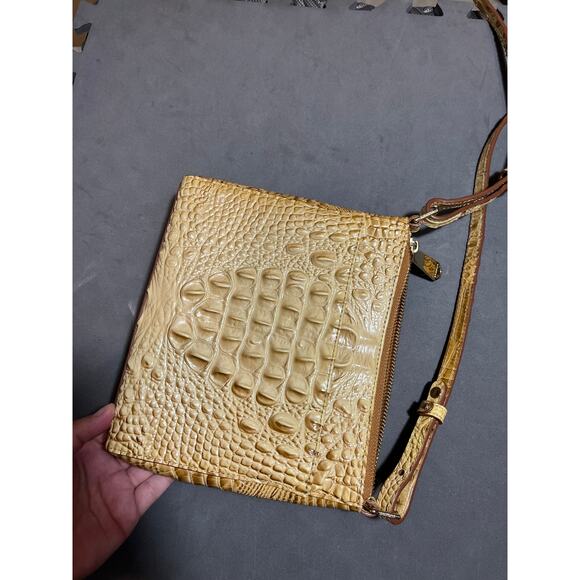 Brahmin Manhattan Melbourne Crossbody Shoulder Croc Embossed‎ Leather Bag - Picture 5 of 11